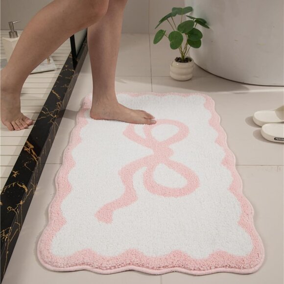 Pink Scalloped Soft Absorbent Bath Mats Machine Washable Microfiber Floor Mats - Picture 2 of 7